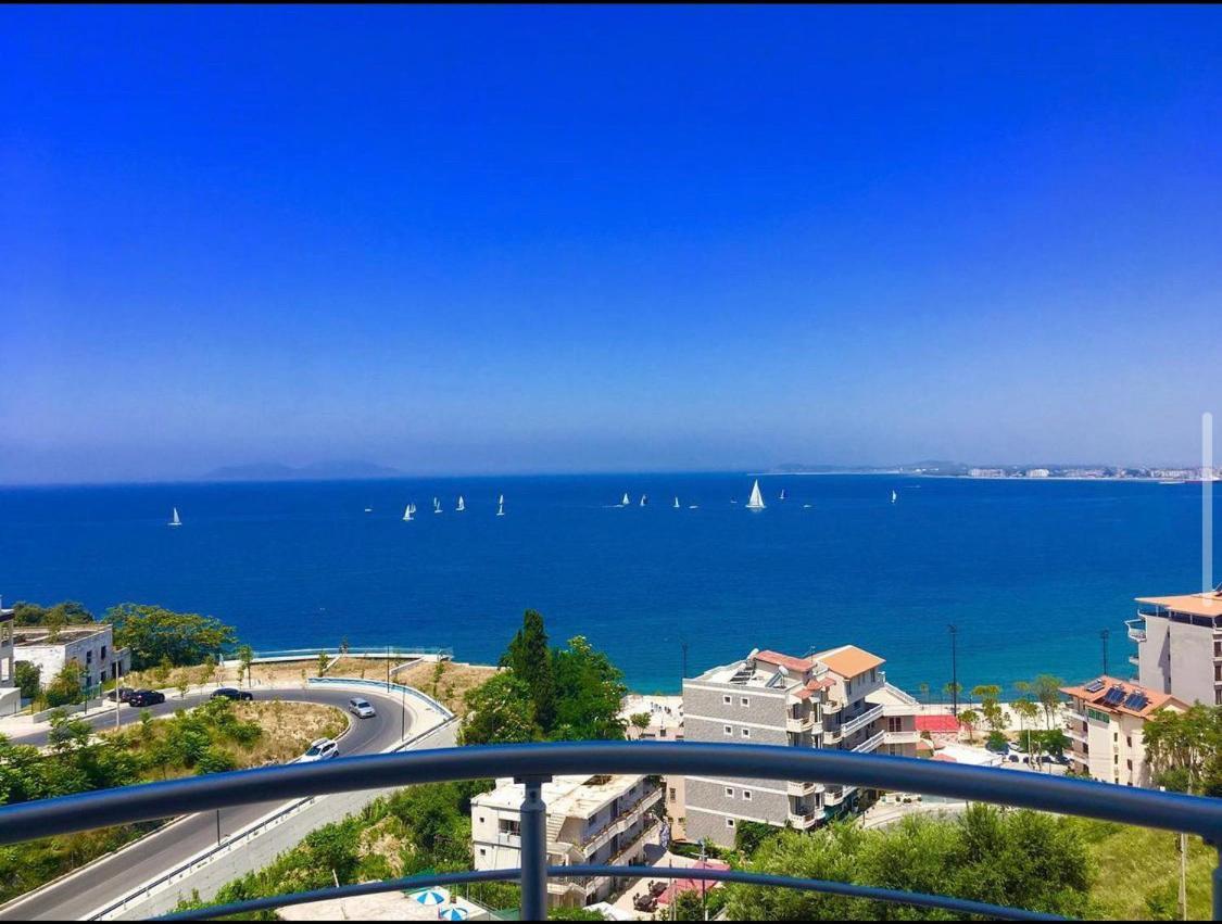 Al Hotel Vlore Exterior photo