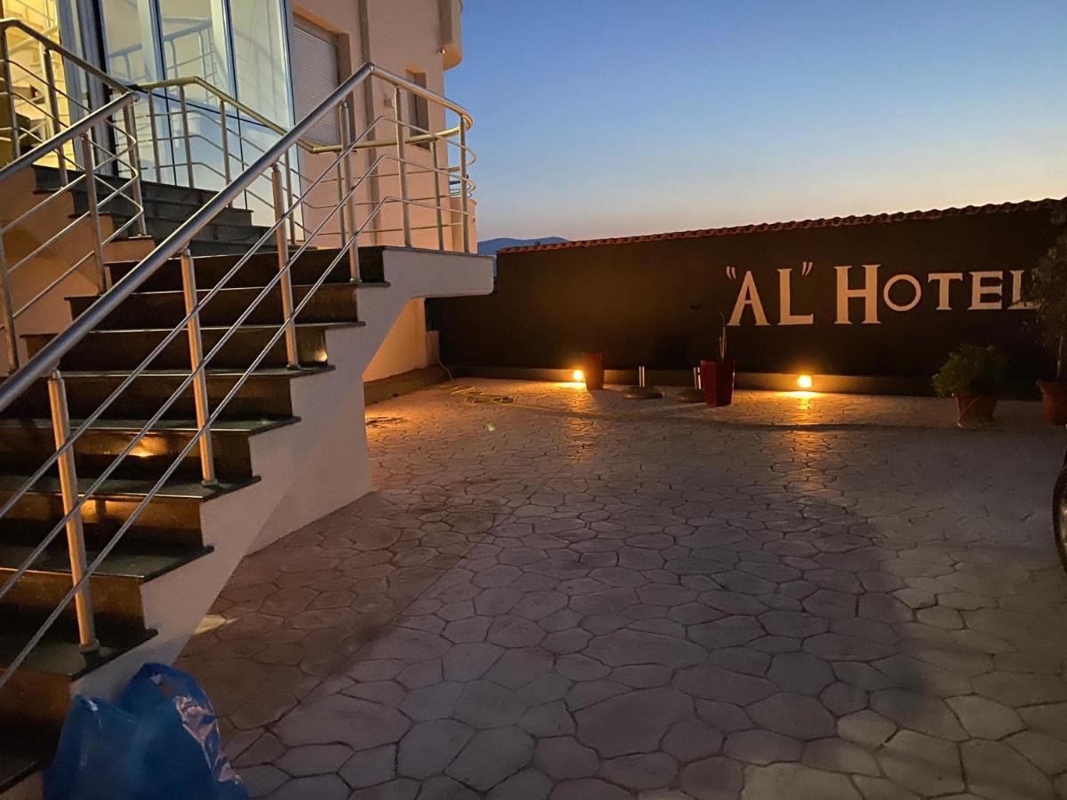 Al Hotel Vlore Exterior photo