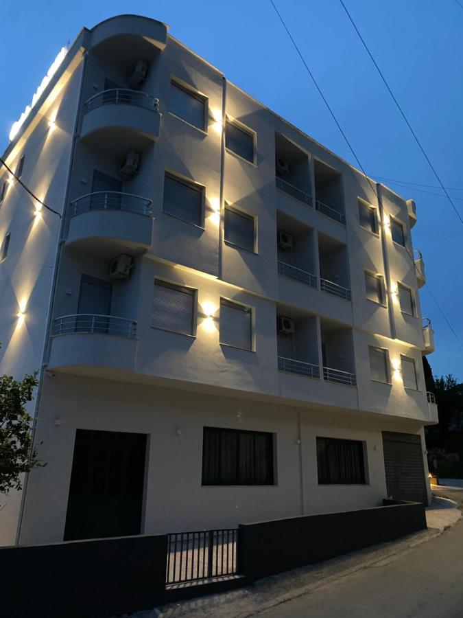 Al Hotel Vlore Exterior photo